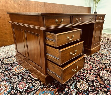 Engels mahonie bureau