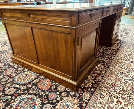 Groot Engels Eichholtz bureau #1