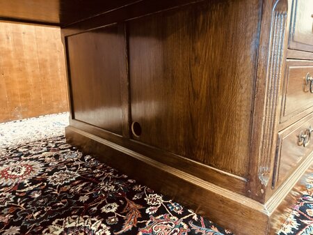 Groot klassiek Eichholtz bureau #2