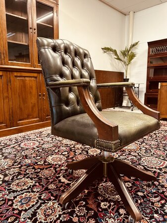 Antieke Chesterfield Gainsborough bureaustoel Groen