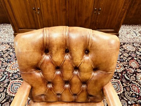 Engelse Chesterfield stoel Bruin
