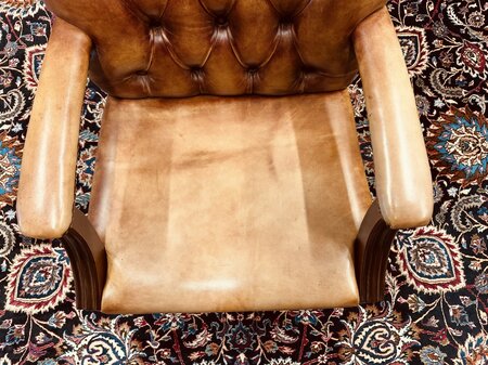 Engelse Chesterfield stoel Bruin