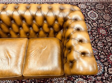 Springvale Chesterfield 2-zits bank lichtbruin