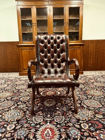 Winchester Chesterfield lounge chair Oxblood