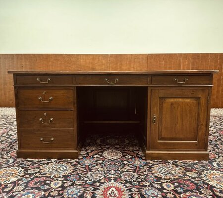 Engels Koloniaal Teak bureau