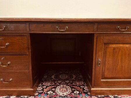Engels Koloniaal Teak bureau
