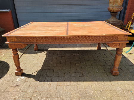 Koloniale Indonesische tafel