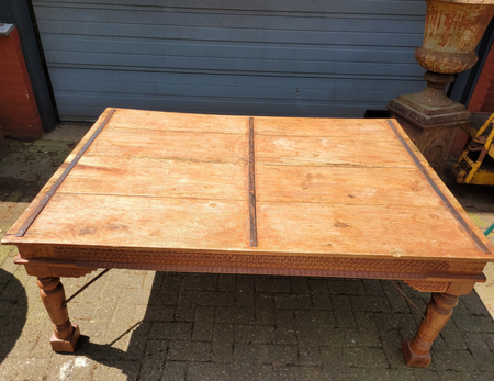 Koloniale Indonesische tafel
