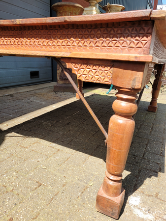 Koloniale Indonesische tafel