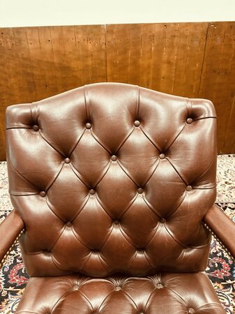 Engelse Chesterfield stoel Bordeaux
