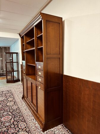 Antieke Italiaanse bibliotheekkast kast #2