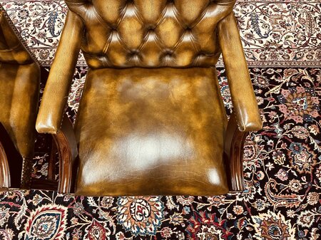 2 Springvale lederen eetkamerstoelen