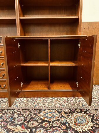 Engelse mahonie boekenkast