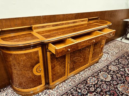 Antiek Italiaans wortelhout dressoir