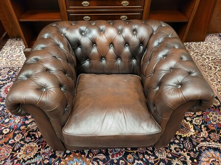 Chesterfield 1-zits bank donkerbruin