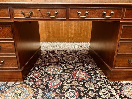 Engels Klassiek Chesterfield Bureau