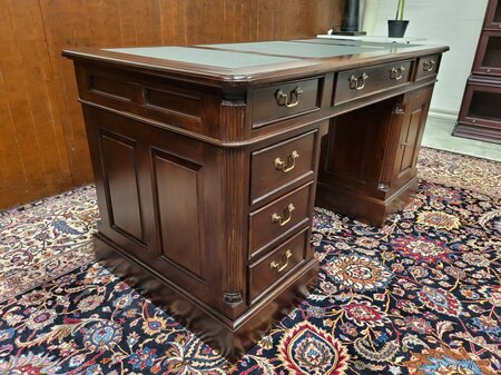 Engels Klassiek Mahonie Chesterfield Bureau