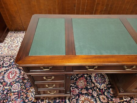 Engels Klassiek Mahonie Chesterfield Bureau