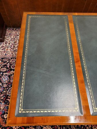 Antieke Engelse Heldense schrijftafel bureau