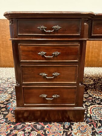 Klassiek Engels Chesterfield bureau partnerdesk