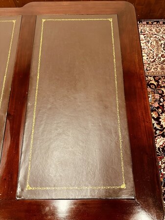 Klassiek Engels Chesterfield bureau partnerdesk