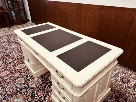 Wit Klassiek Engels bureau met bureaustoel