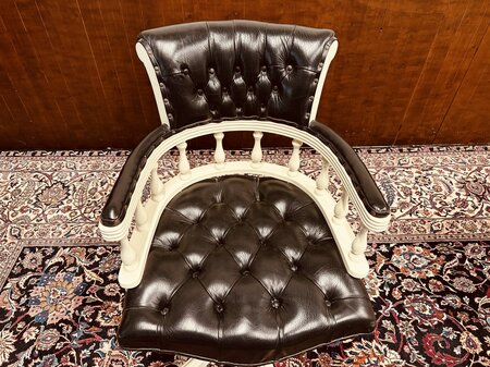 Wit Klassiek Engels bureau met bureaustoel