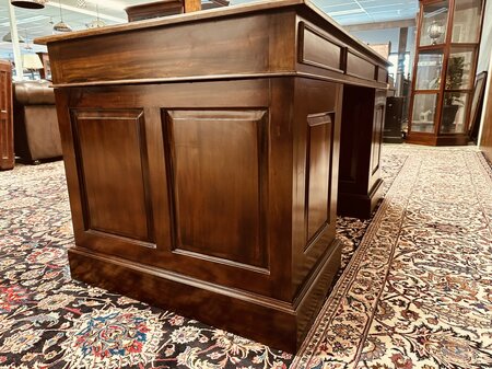 Engels Chesterfield klassiek bureau