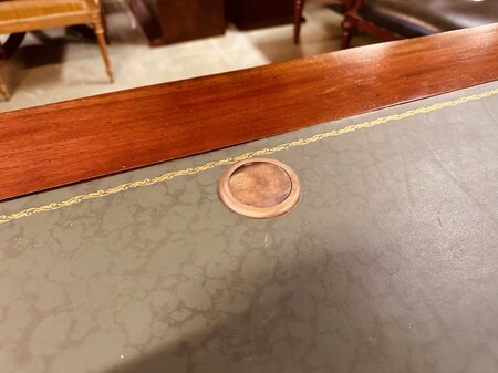 Engels Chesterfield klassiek bureau