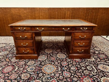 Klassiek Engels Globe Wernicke bureau