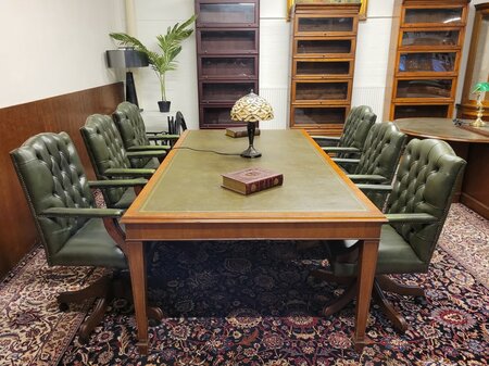 Grote antieke Engelse bureau schrijftafel vergadertafel