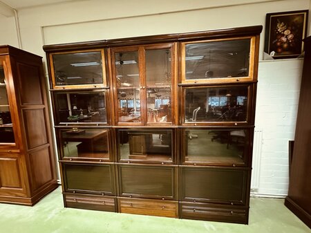 Grote Antieke Globe Wernicke bibliotheekkast boekenkast
