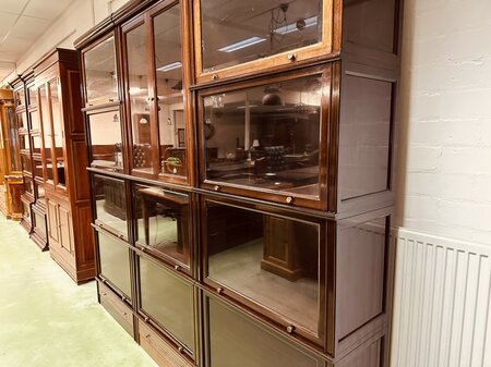 Grote Antieke Globe Wernicke bibliotheekkast boekenkast