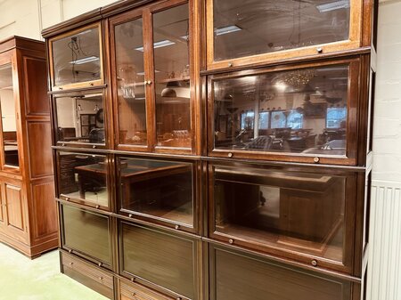Grote Antieke Globe Wernicke bibliotheekkast boekenkast