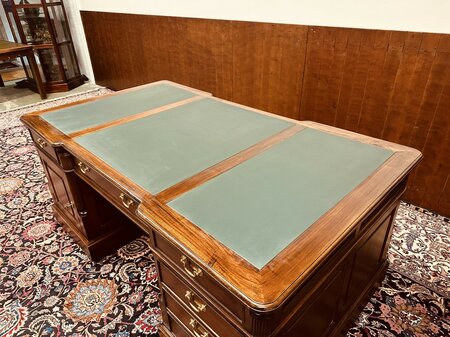 Engels Klassiek Chesterfield Partnerdesk Bureau