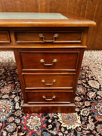 Engels Klassiek Bureau