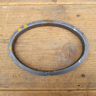 Ovale smeedijzeren ring
