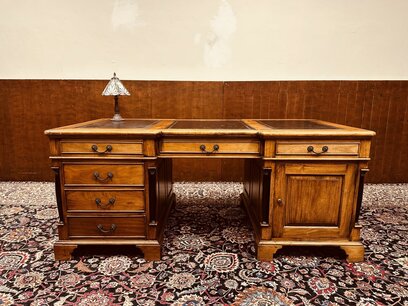 Klassiek Engels Empire Chesterfield Bureau Partnerdesk