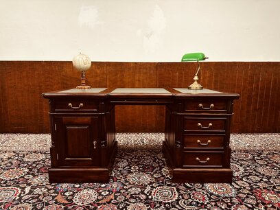Klassiek Engels Bureau met Lederen Inleg