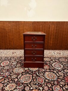 Classic English Chesterfield Chest of Drawers