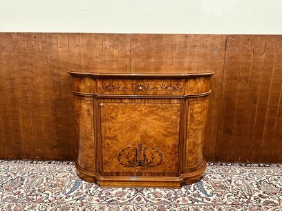 Antieke Italiaanse Dressoir