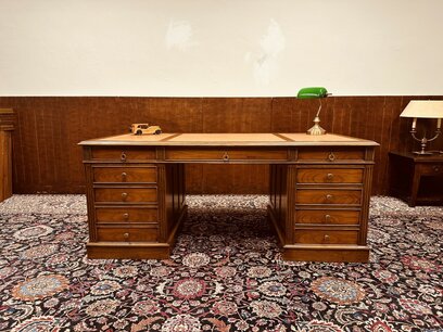 Engelse Klassieke Bureau Partnerdesk
