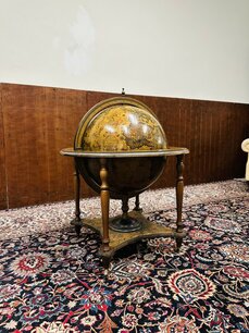 Klassieke Antieke Globe
