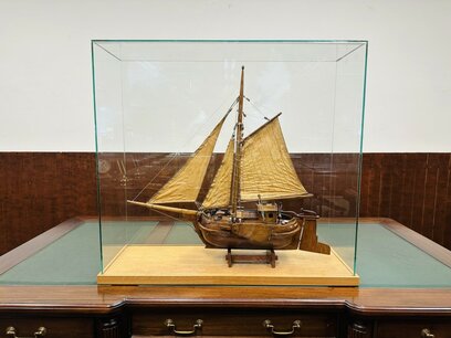 Oude Hengst Zeilschip in Vitrine