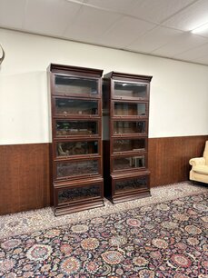 Engelse Klassieke Globe Wernicke Boekenkast