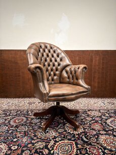 Classic English Chesterfield Director Chair Brown
