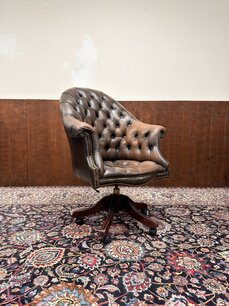 Classic English Chesterfield Desk Chair Brown
