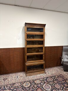 Engelse Globe Wernicke Boekenkast