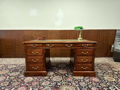 Klassiek Engels Globe Wernicke Bureau