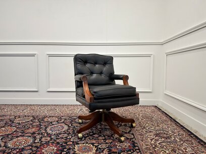 Black English Chesterfield Desk Chair